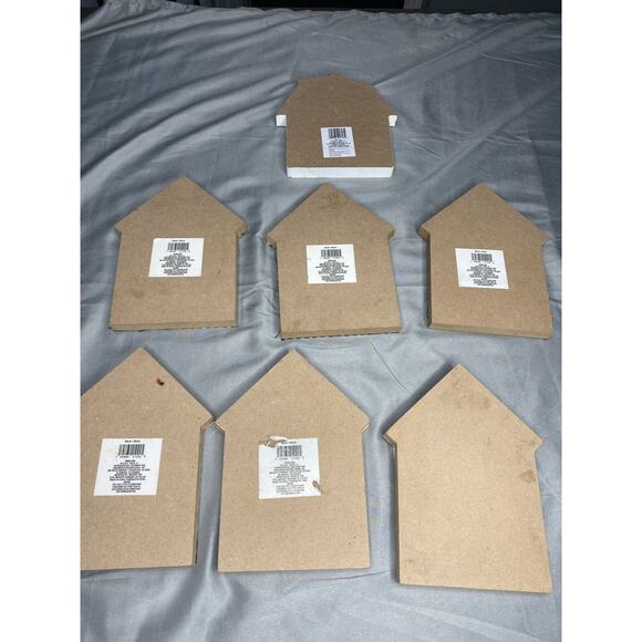 Lot of seven Gingham Wood Block Sign Chalkboard Look Tag Decor House Shaped - Picture 10 of 10